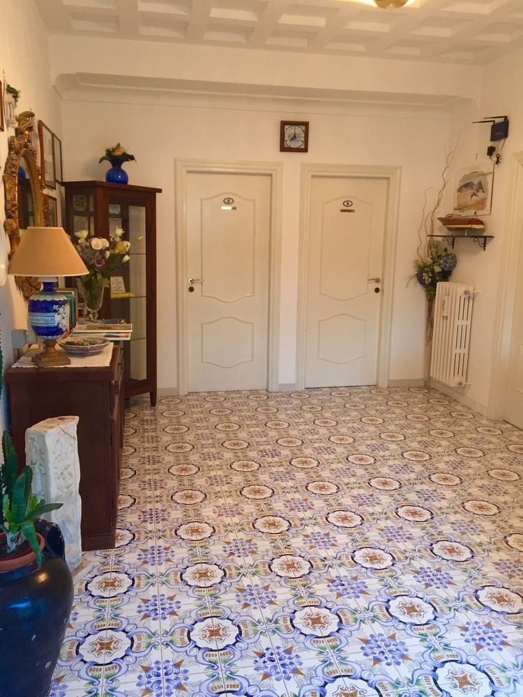Mediterraneo Bed & Breakfast 阿纳卡普里 外观 照片
