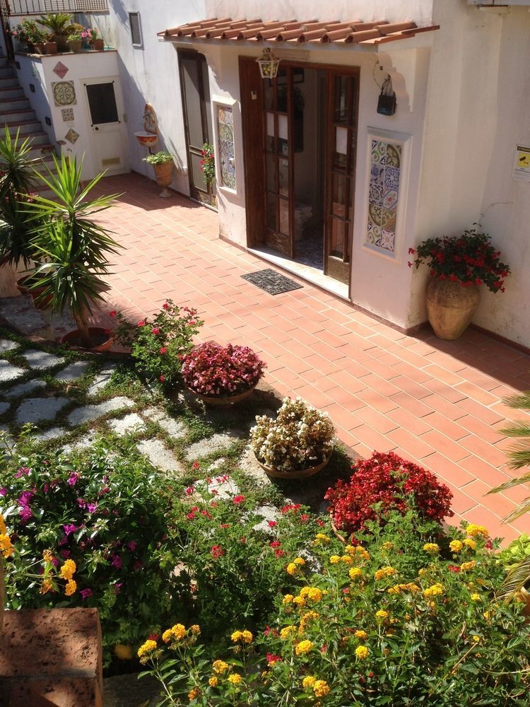 Mediterraneo Bed & Breakfast 阿纳卡普里 外观 照片