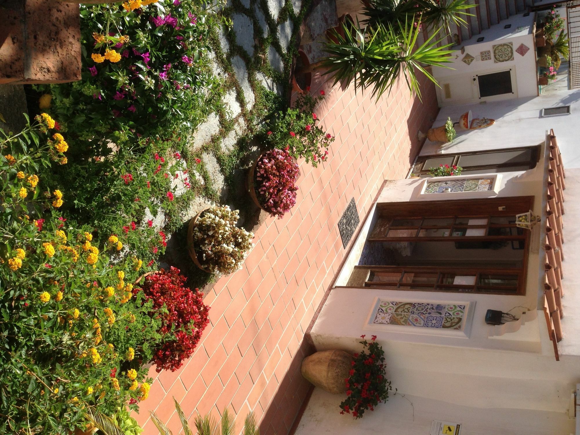 Mediterraneo Bed & Breakfast 阿纳卡普里 外观 照片